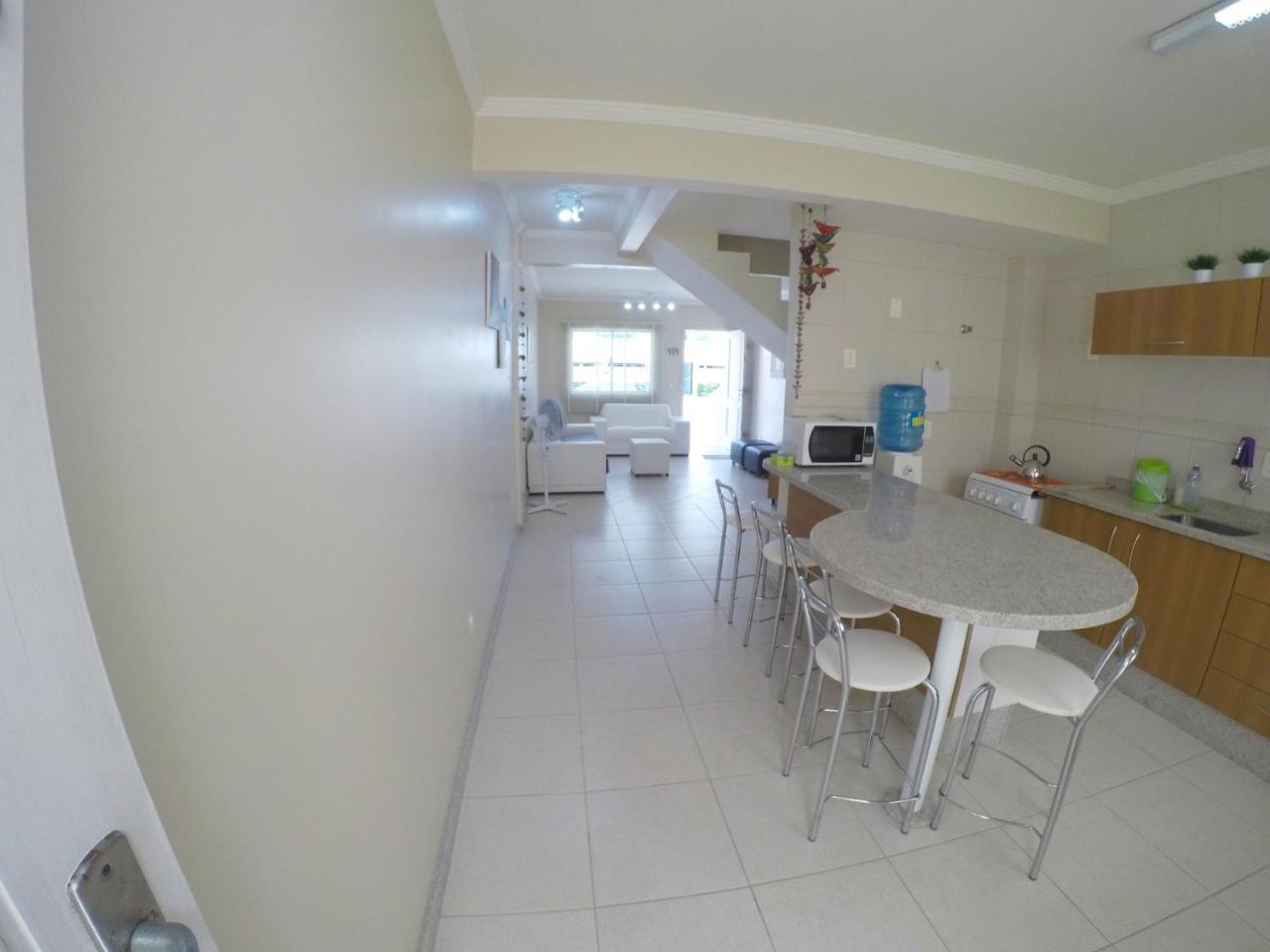 A155 Duplex 2 Quartos Bombas Bombinhas Bagian luar foto