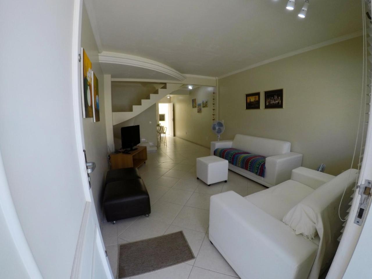 A155 Duplex 2 Quartos Bombas Bombinhas Bagian luar foto
