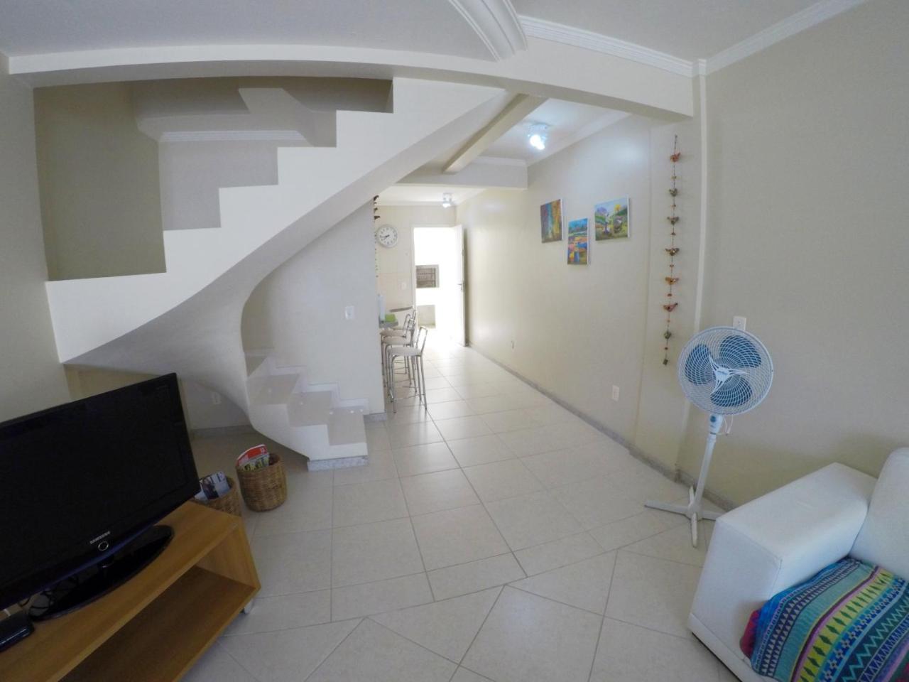 A155 Duplex 2 Quartos Bombas Bombinhas Bagian luar foto